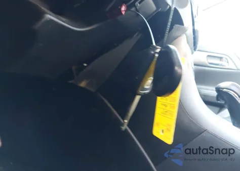 2017 Honda Accord Sport z USA, uszkodzony, nr VIN 1HGCR2F5XHA268692